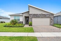 Building Photo - 10550 SW Orana Dr