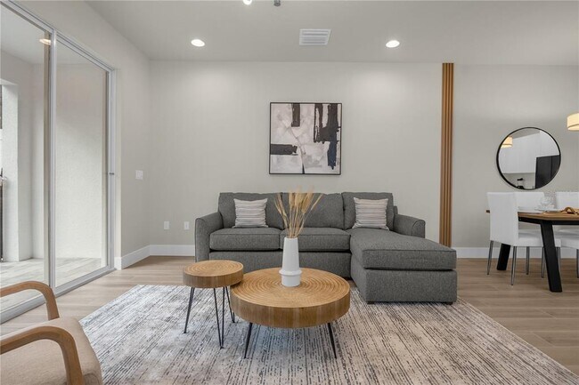 Building Photo - 1415 Serendipity Ln