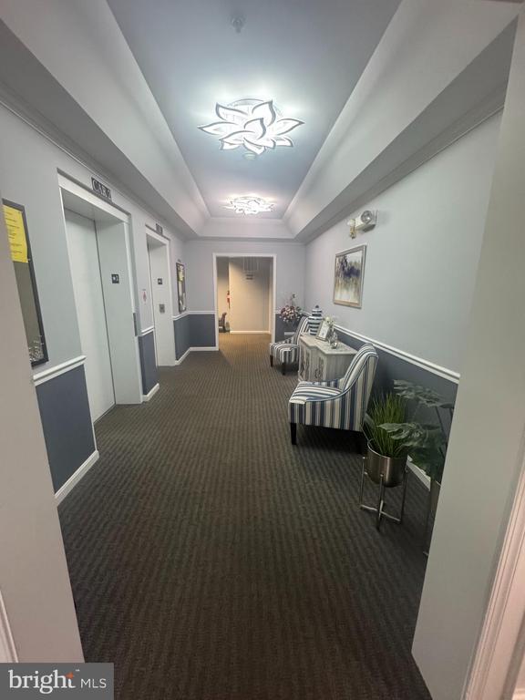 Building Photo - 2604 Chapel Lake Dr