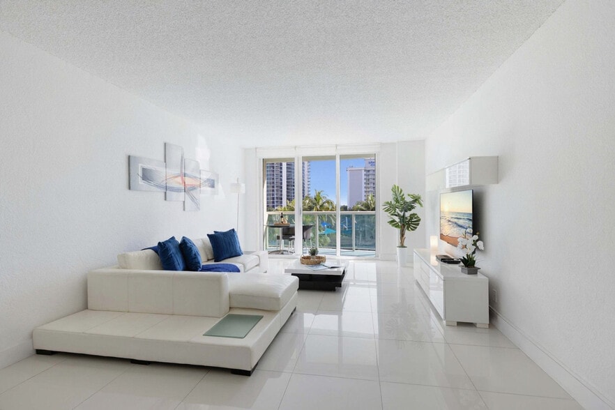 Building Photo - 19370 Collins Ave