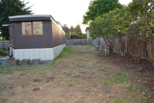 Building Photo - Sweet in-town mobile, very cute 1 bedroom