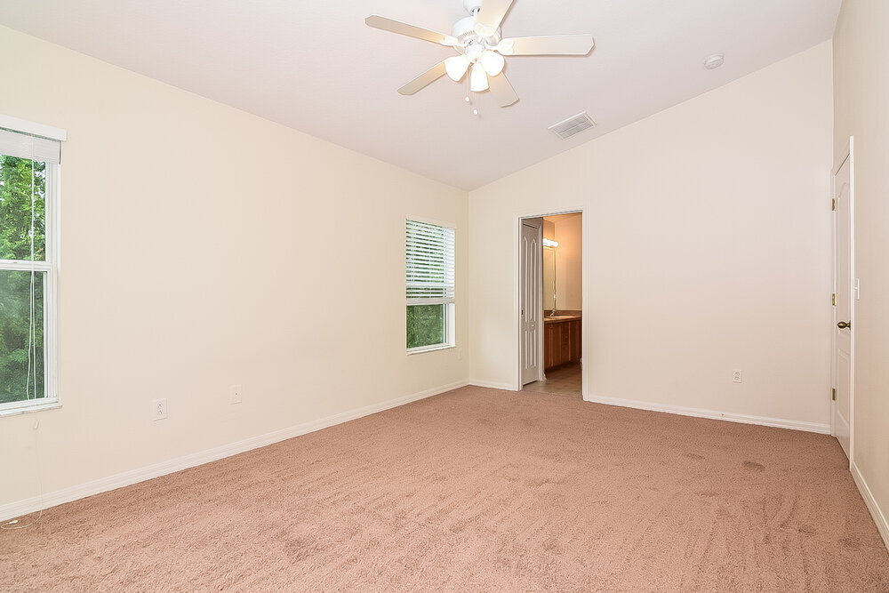 Building Photo - 10138 Perthshire Cir
