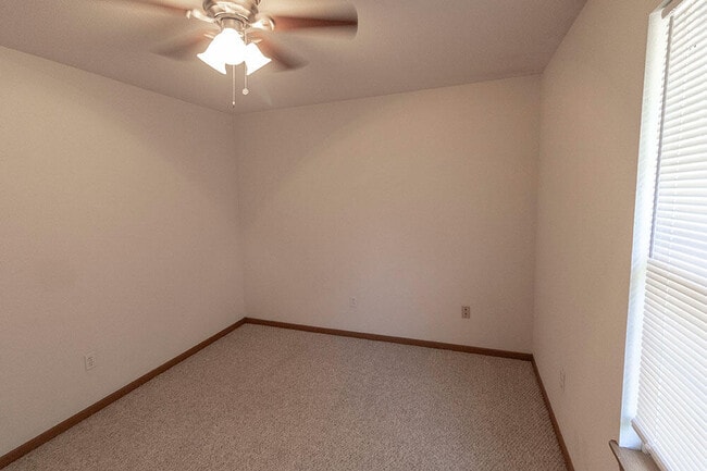 Building Photo - 1635 Bold Ruler Ct