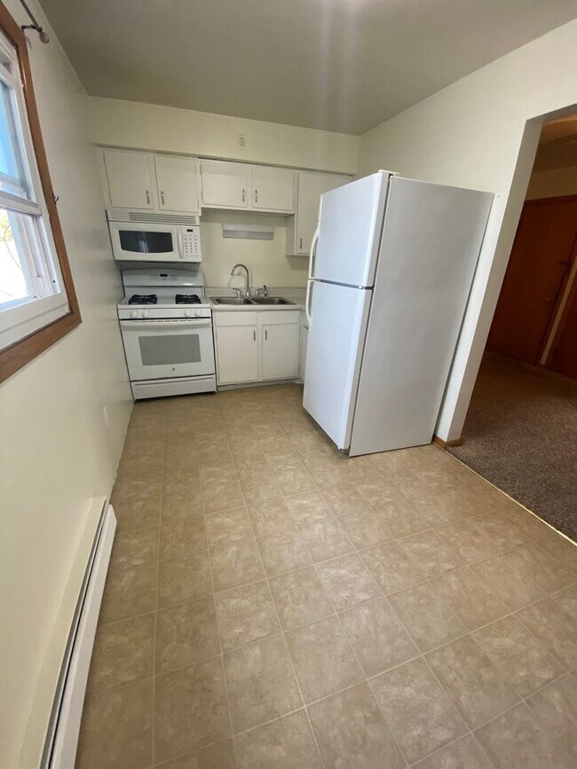 Building Photo - Five Roses-Ellsworth Bldg. #2