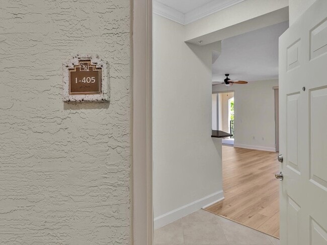 Building Photo - 1405 Renaissance Way
