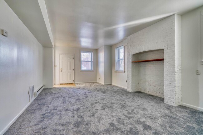 Building Photo - 1317 Eutaw Pl