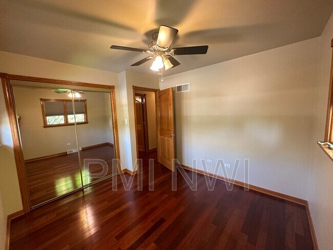 Building Photo - 7959 Beech Ave