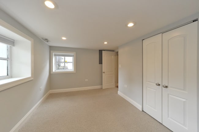 Bedroom 3 (basement) - 2500 N Francisco Ave