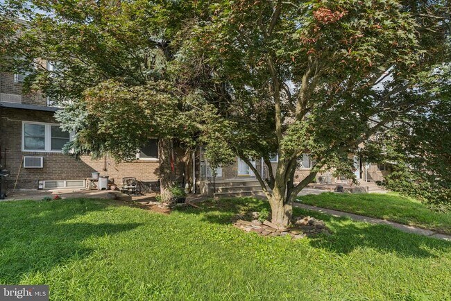 Building Photo - 7239 Haverford Ave