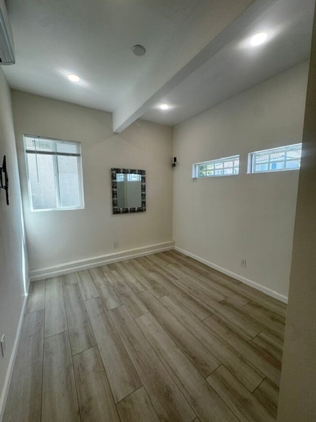 Building Photo - Brand new 2 bedroom ADU in gated area of Thousand Oaks