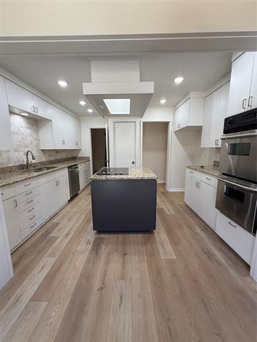 Building Photo - 10527 Sandpiper Ln