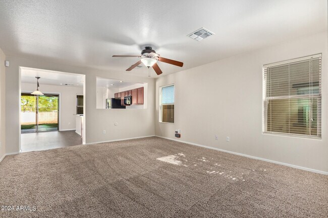 Building Photo - 17255 N 184th Dr