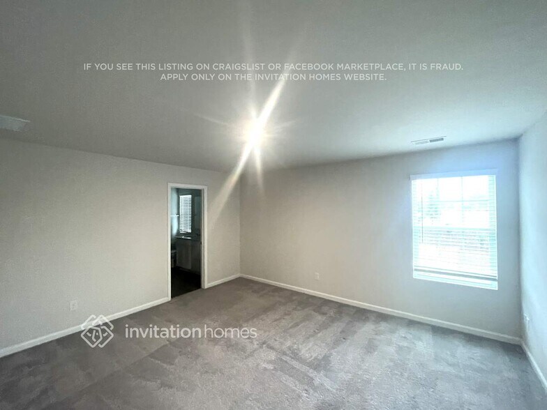 Building Photo - 6144 Foggy Btm Cir