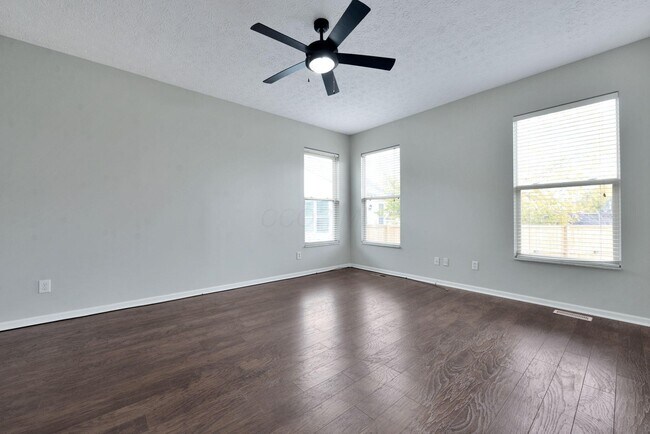 Building Photo - 1080 Mastell Dr