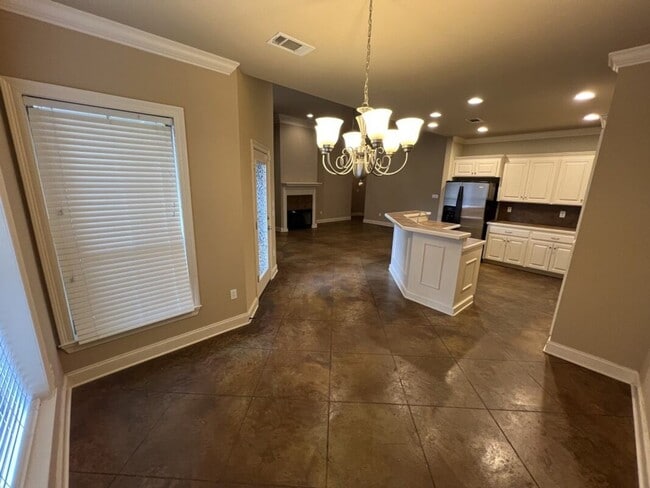 Building Photo - 2568 Middletowne Dr