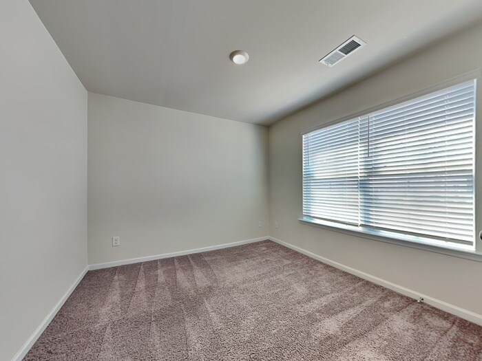 Building Photo - 1643 Commendable Ct