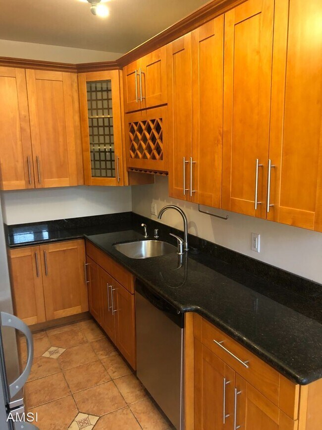 Building Photo - 1 br, 1 bath House - 359 Fillmore Street #10