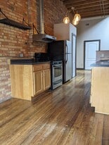 Building Photo - 1133 S Washington Ave