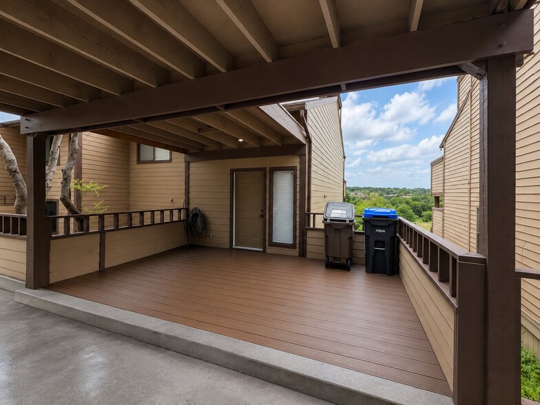 Building Photo - 746 Haven Ln