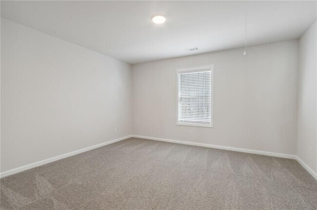 Building Photo - 497 Fox Crk Dr