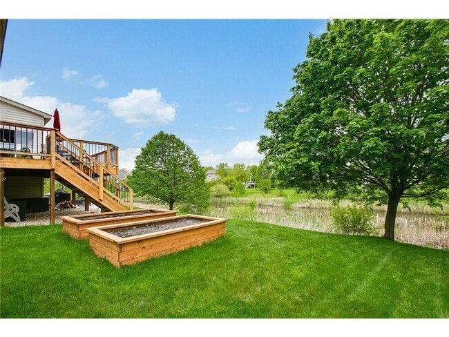 Building Photo - 730 Tilia Ln