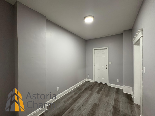 Building Photo - Spacious 4-Bed Move-In Ready Home in Balti...