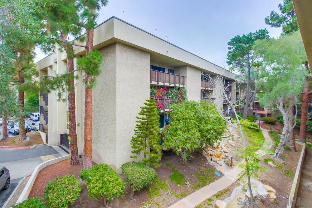 Building Photo - 6202 Friars Rd