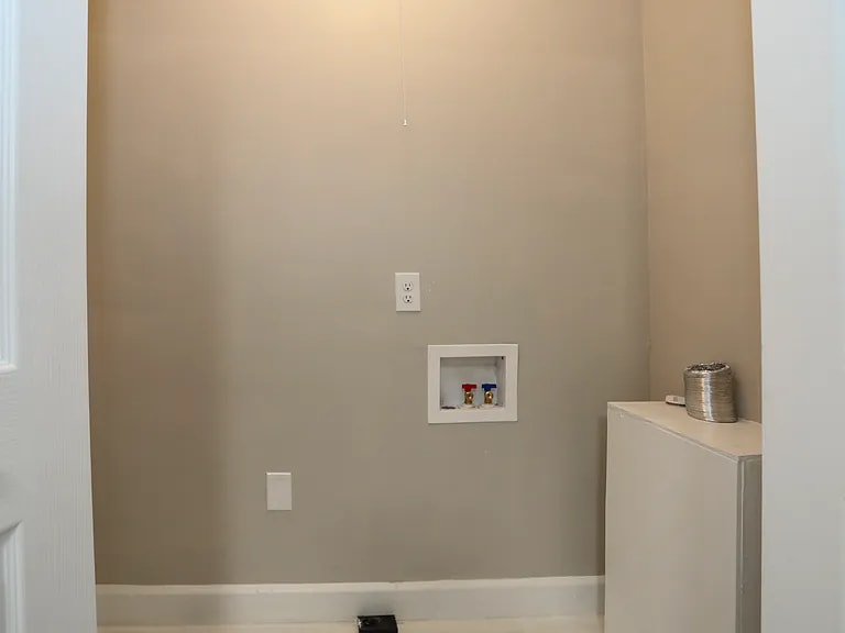 Building Photo - 219 Anderson Dr