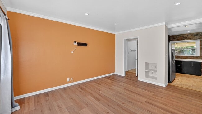 Building Photo - 3 Bedroom Home for Rent – Prime Norwalk Location