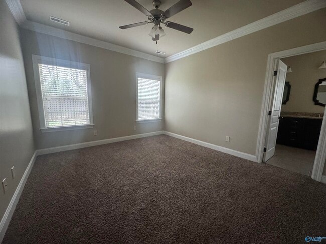 Building Photo - 101 Somerset Park Dr