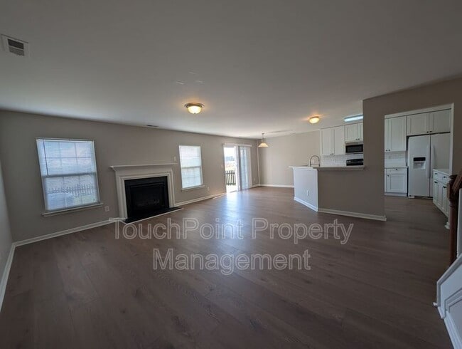 Building Photo - 11307 Breezehill Ln