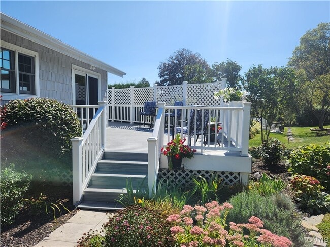 Building Photo - 2139 Terrace Ln S