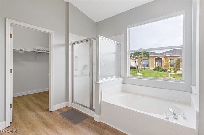 Building Photo - 16905 Colony Lakes Blvd