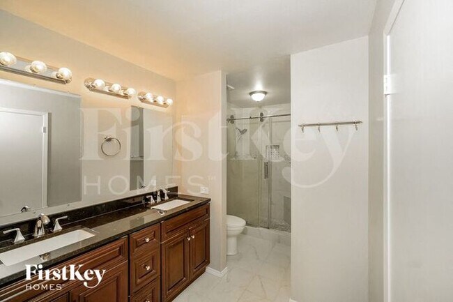 Building Photo - 8180 Maple Meadow Dr
