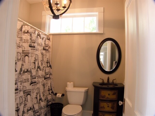 Building Photo - 2401 Habersham St