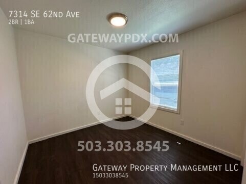 Building Photo - 7314 SE 62nd Ave
