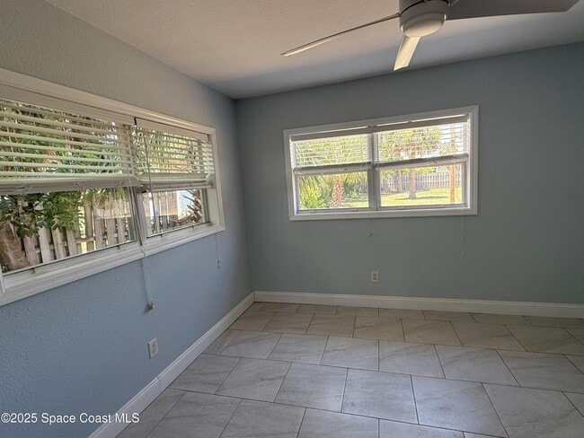Building Photo - 108 Niemira Ave