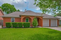 Building Photo - 3007 Cloverdale Dr