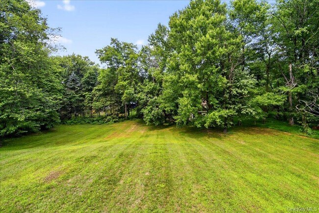 Building Photo - 226 Knoth Rd