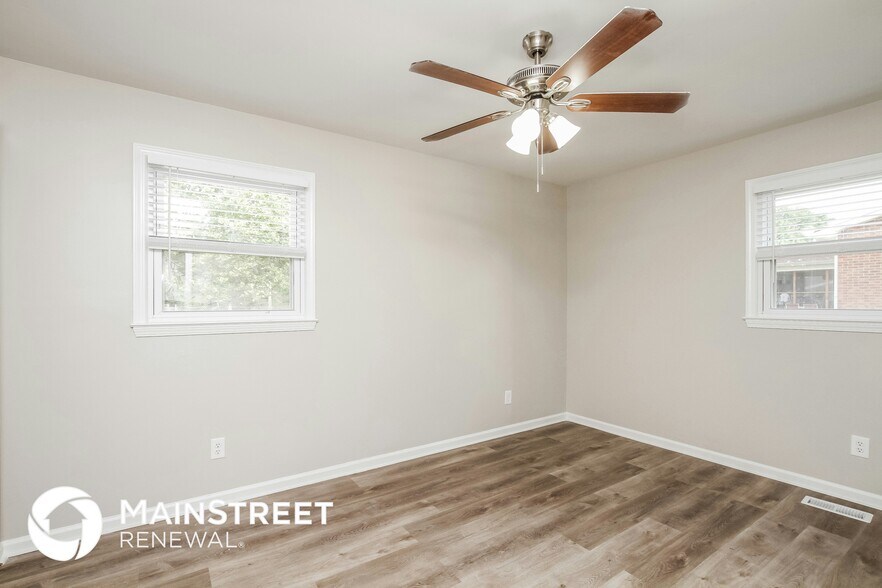 Building Photo - 200 Shepherd Rd