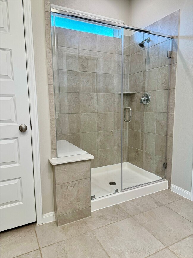 Building Photo - 2038 Myrtle Oak Ct
