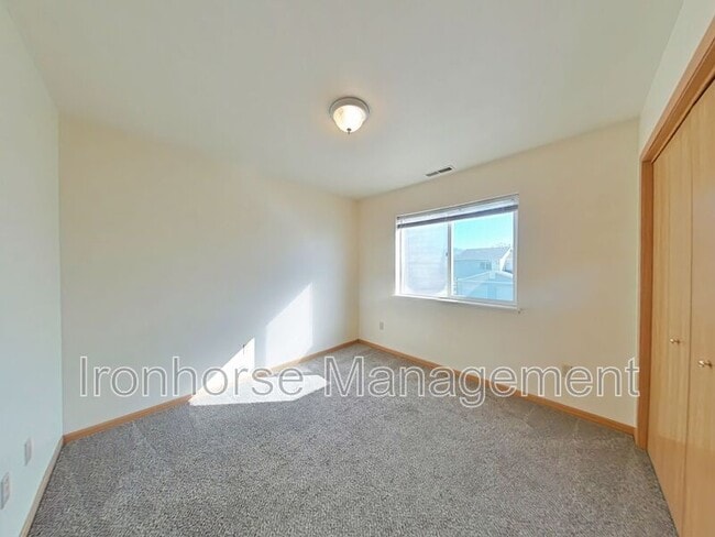 Building Photo - 2491 Wheeler Dr