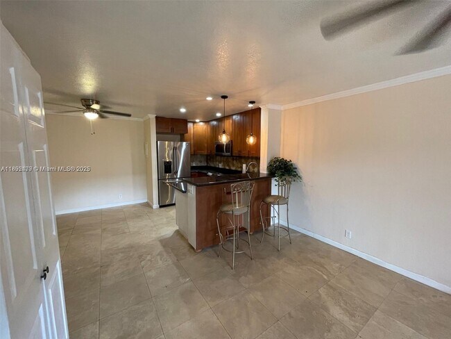 Building Photo - 11378 Royal Palm Blvd