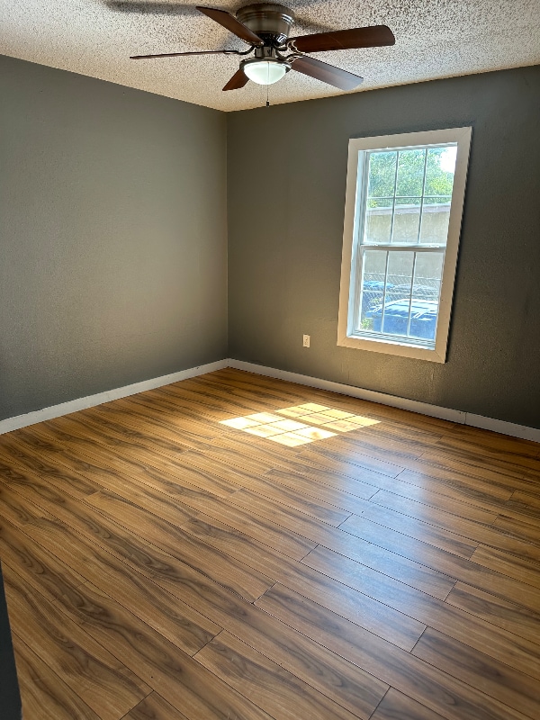 Building Photo - 311 Glamis Ave