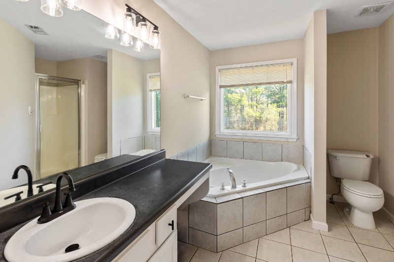 Building Photo - 261 Whistle Way