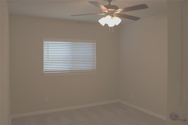 Building Photo - 2908 Mare Dr