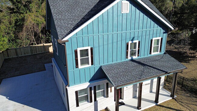 Building Photo - 2813 Mead Rd