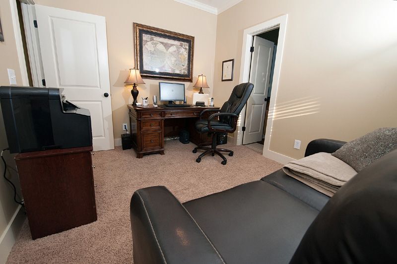 Building Photo - 125 Camden Pl