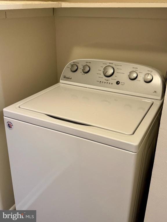 Building Photo - 22 Fitzwatertown Rd