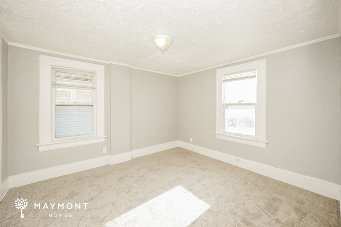 Building Photo - 1029 Bloomfield Ave